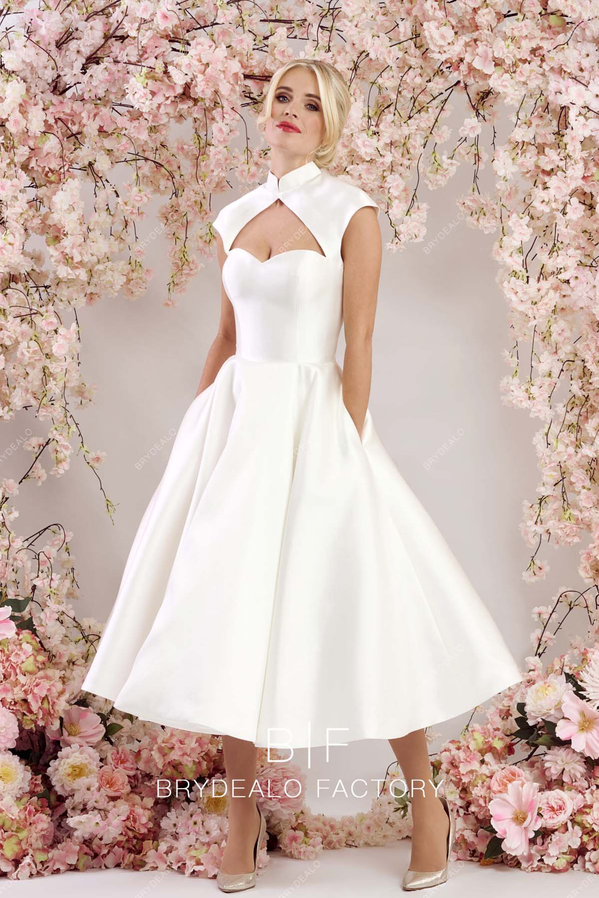 custom pockets satin vintage short bridal dress