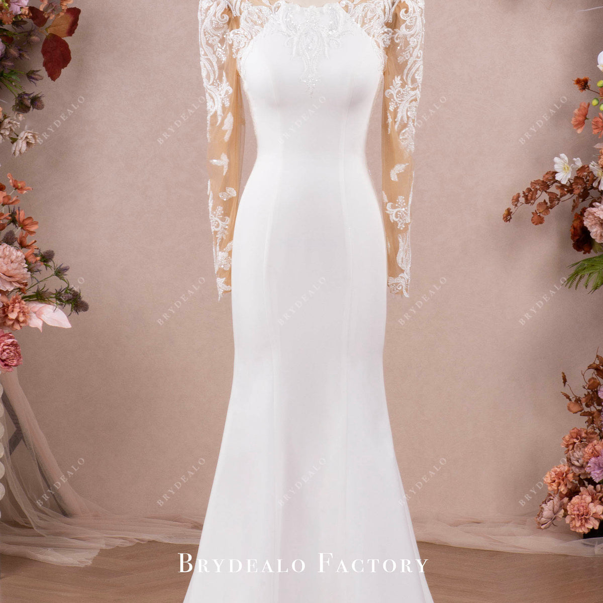 Vintage Lace Raglan Sleeves Crepe Mermaid Long Wedding Dress