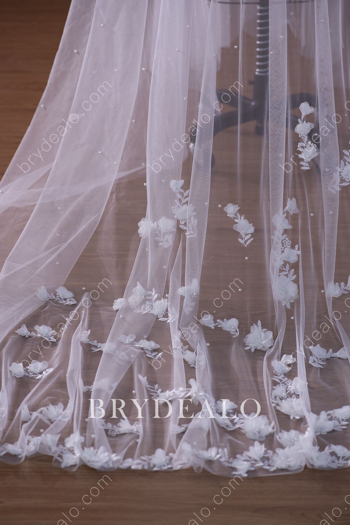 pearls 3D flower veil online