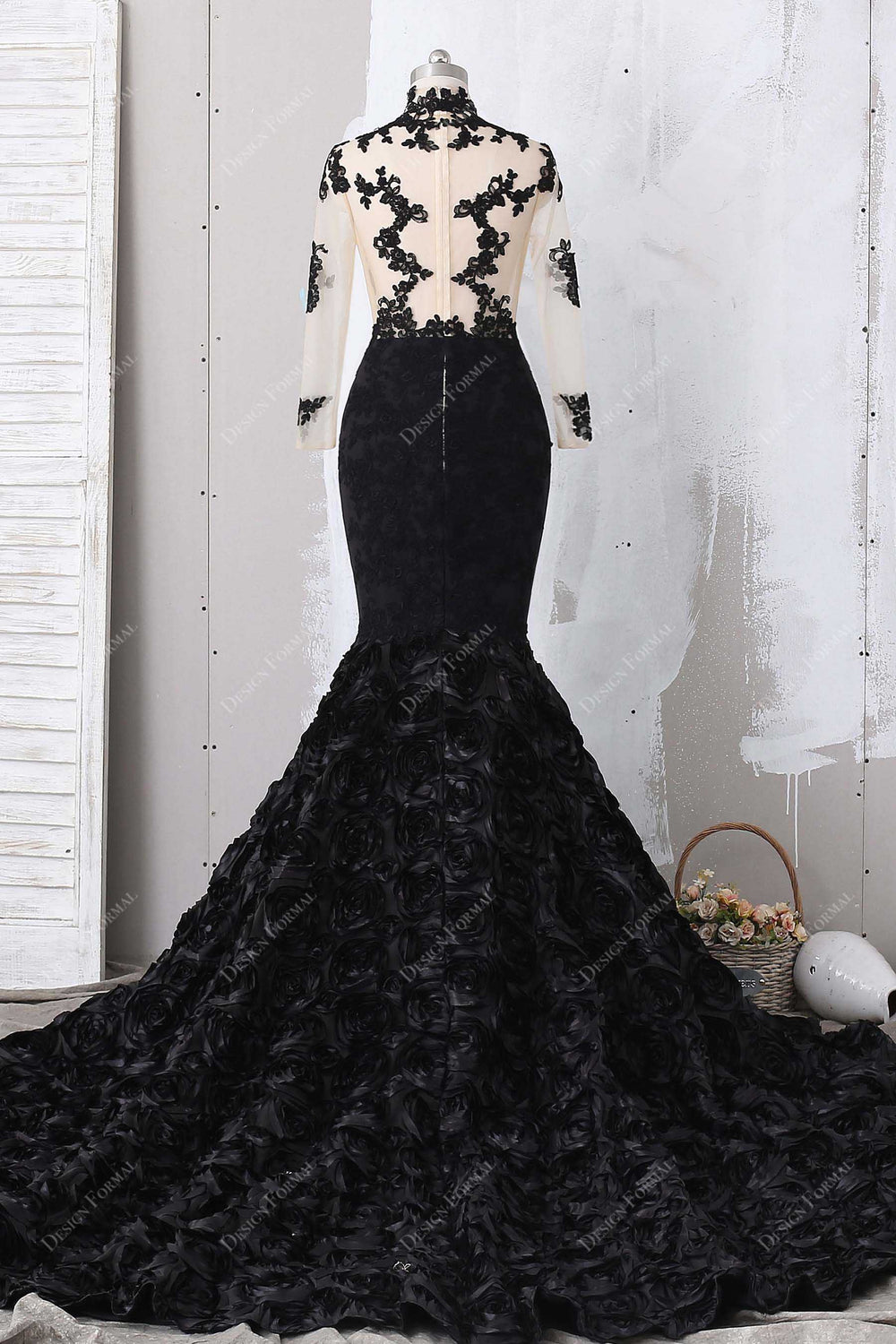 8622 Black Lace Mermaid Dress