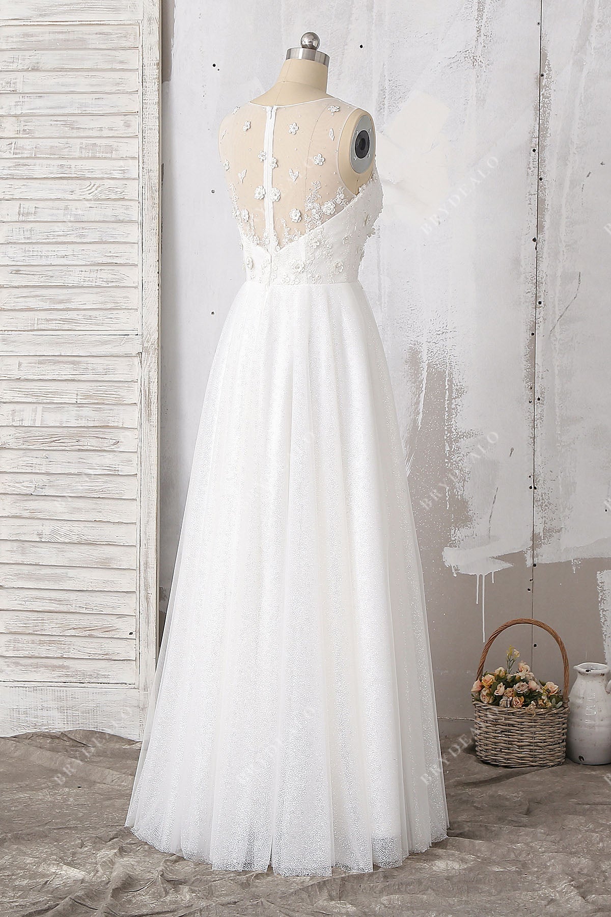 sleeveless 3D lace illusion back floor length bridal gown