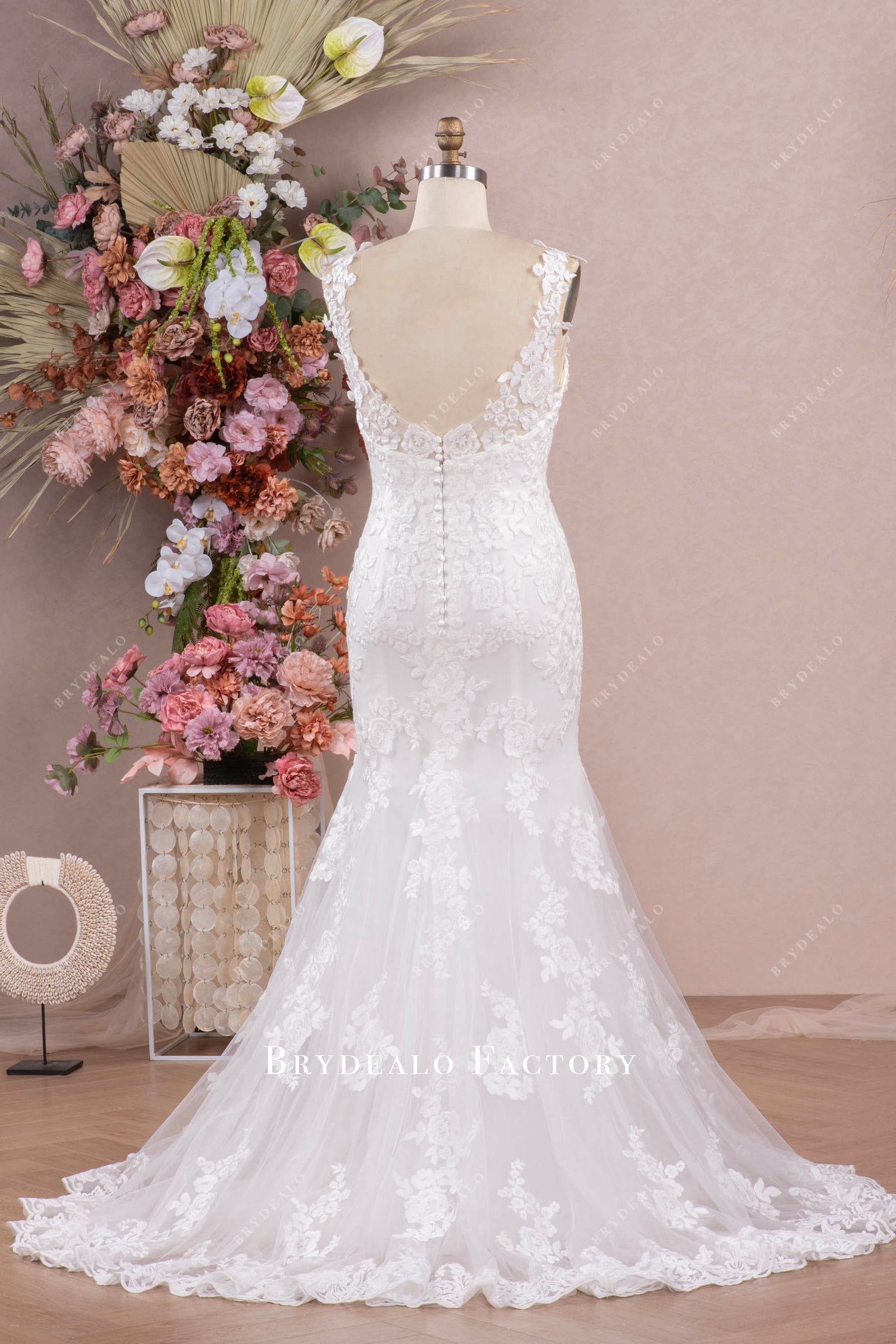 Gorgeous Lace Sweetheart Neck Elegant Mermaid Bridal Dress