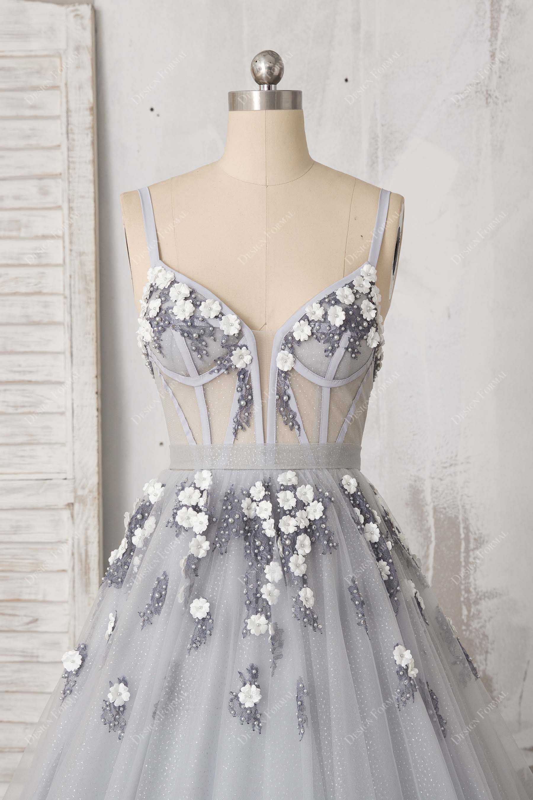 spaghetti straps sleeveless corset prom dress