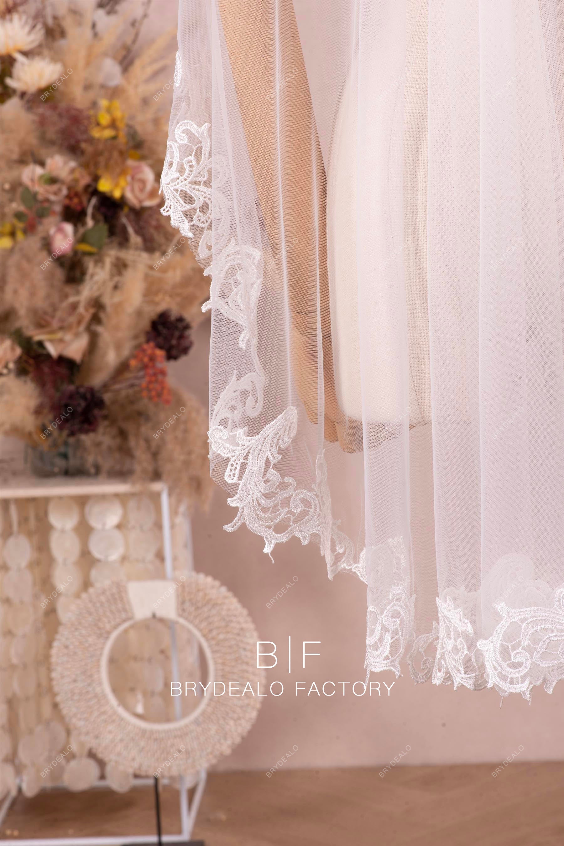 tailor-made lace tulle wedding veil for sale