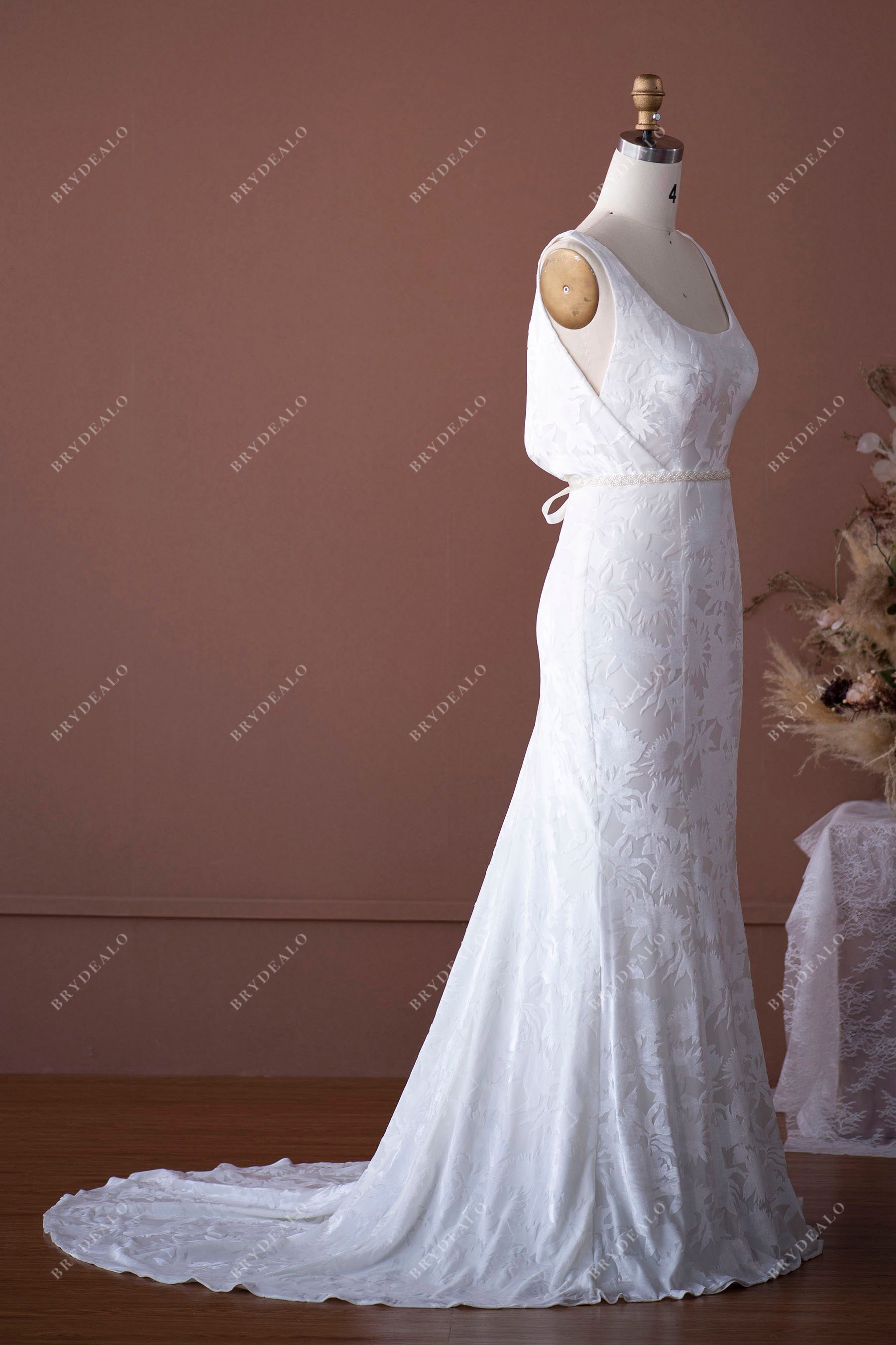 sleeveless velvet mermaid vintage  bridal gown
