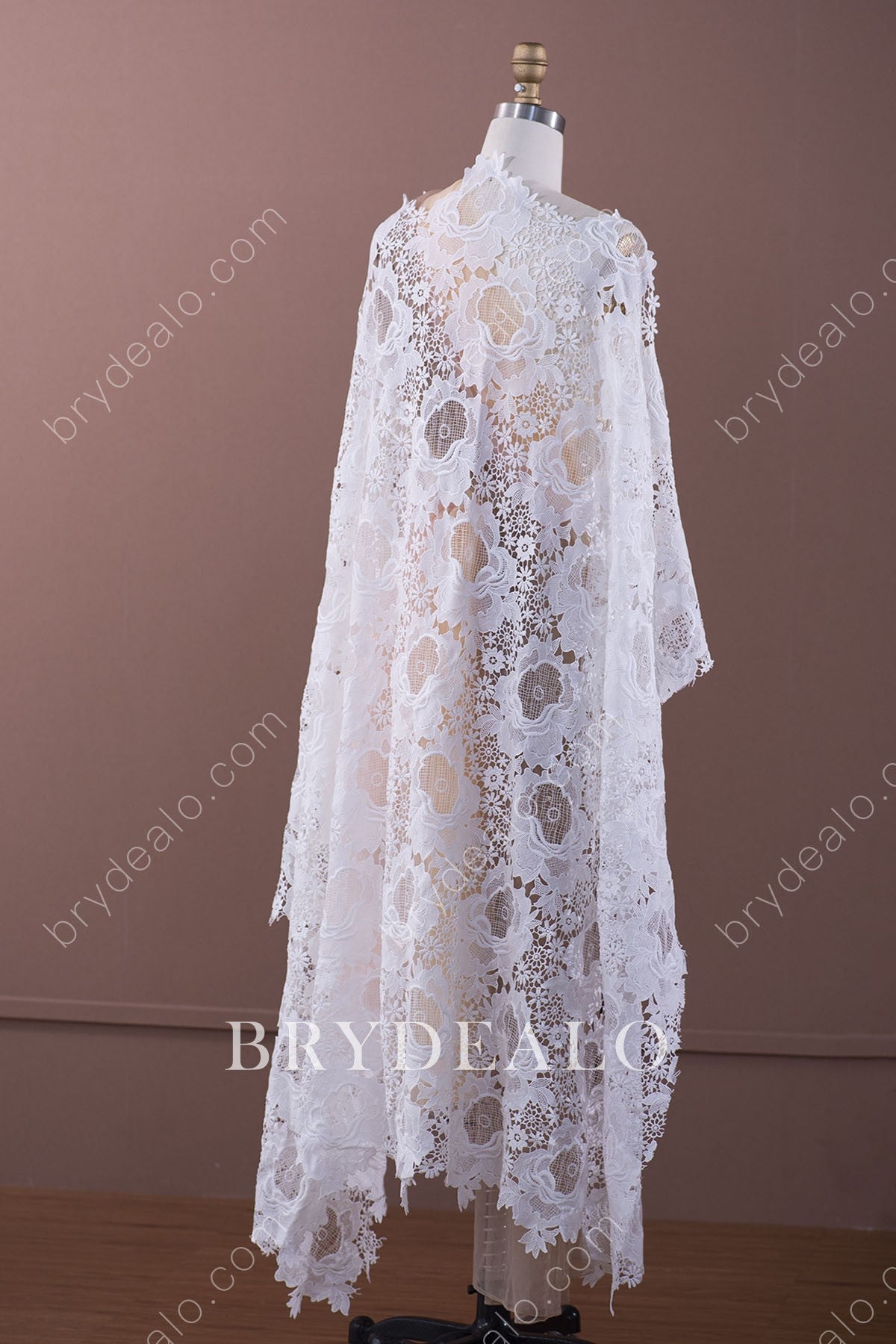 Trendy Wild Flower Crochet Bridal Lace Fabric Online