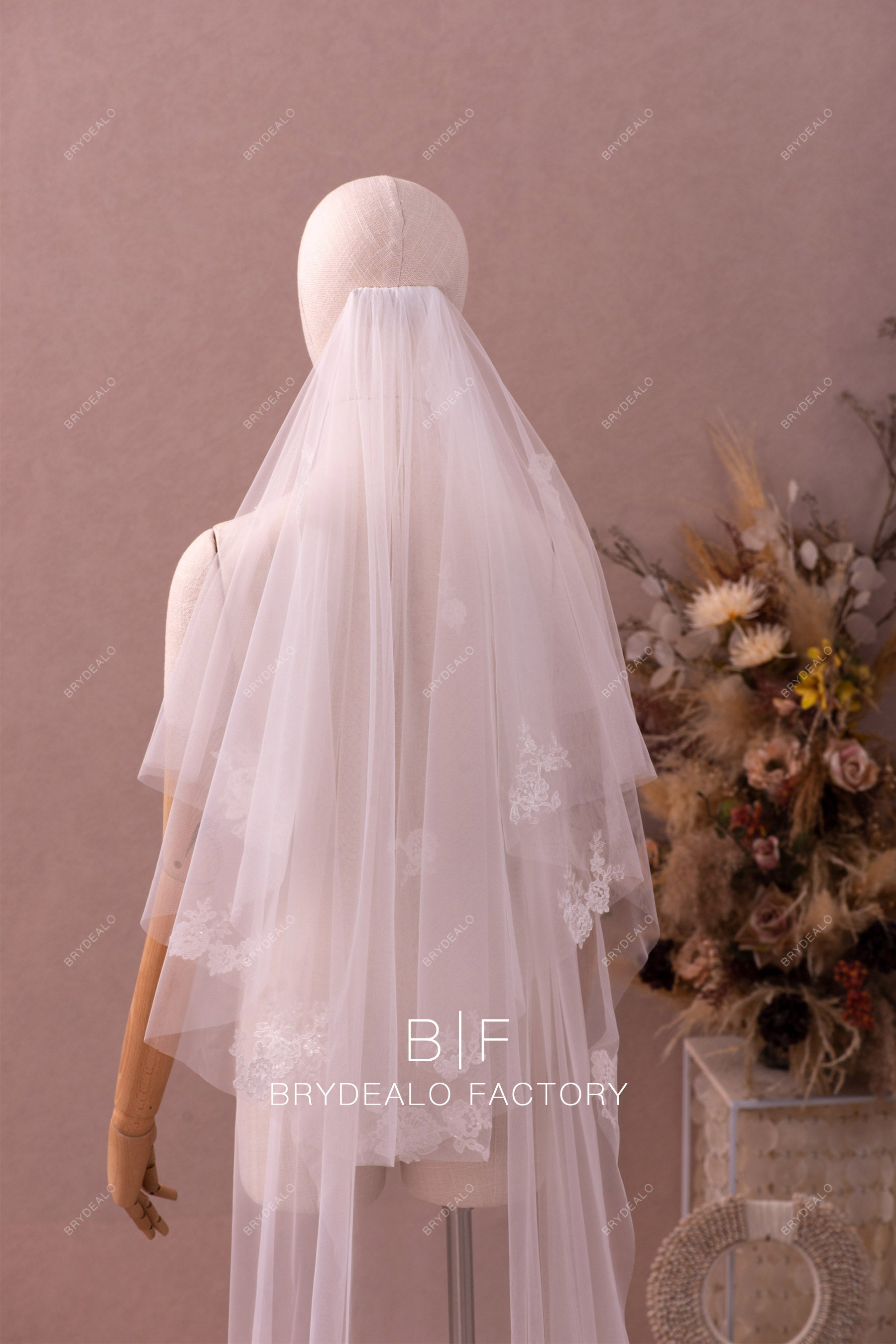 Elegant Two Tier Shimmery Flower Lace Tulle Bridal Veil