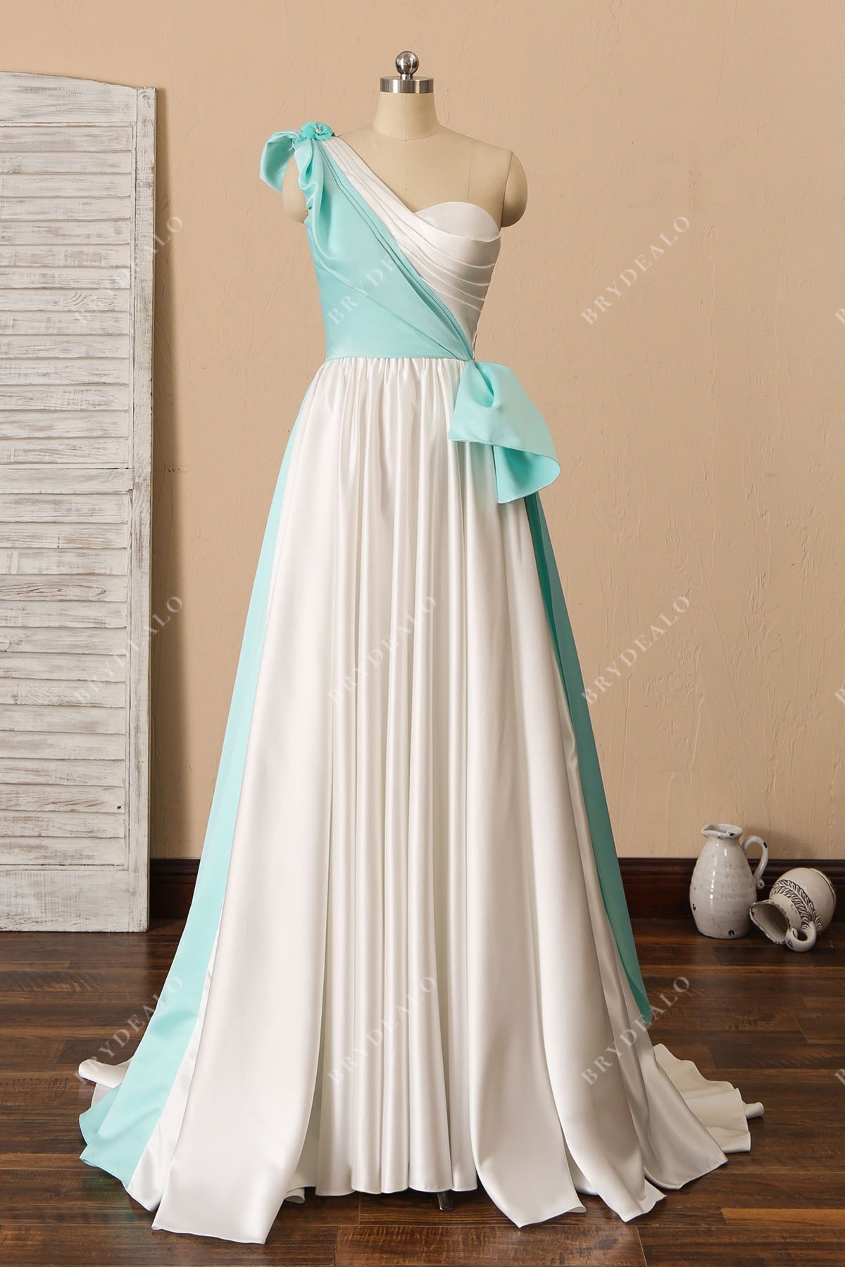 Unique Two-tone One Shoulder Ruched Designer Wedding Dress