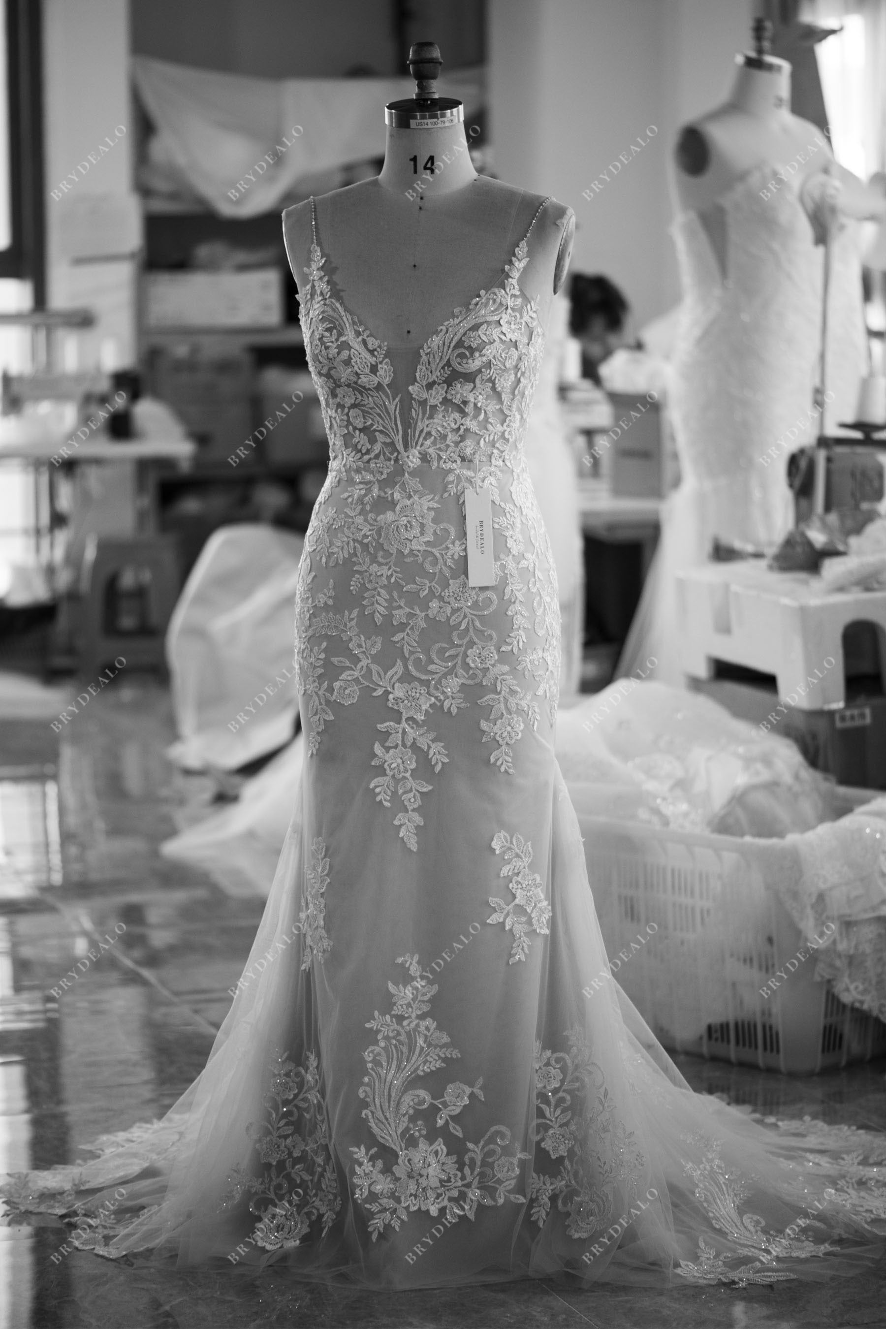 custom mermaid beautiful lace wedding dress