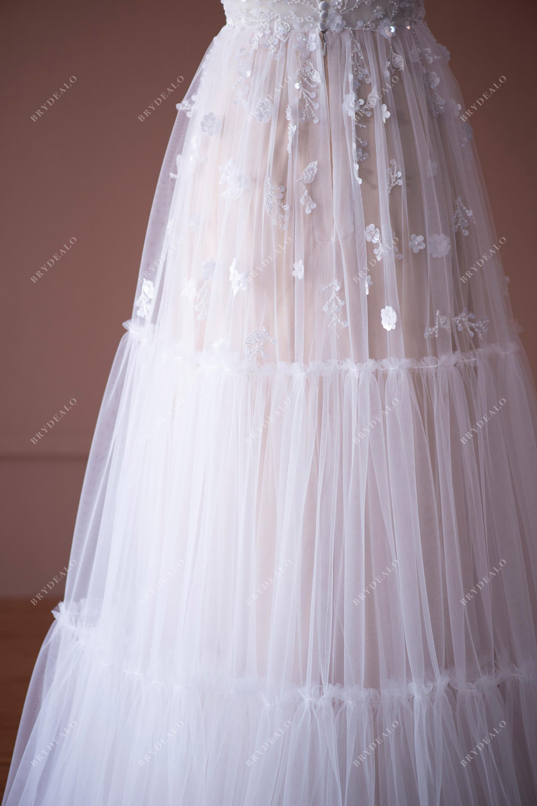 Layered A-line Tulle Outdoor Wedding Dress